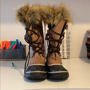 ESPIRIT winter boots